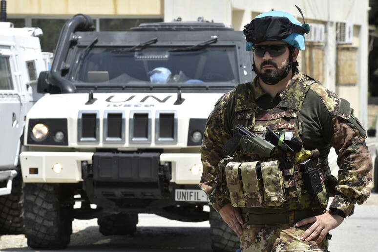 Soldato italiano del contingente UNIFIL